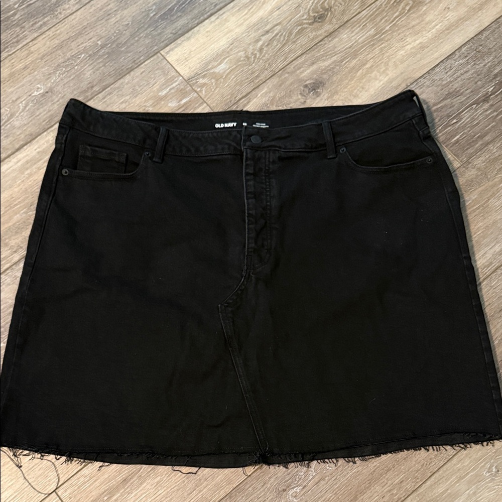 Old Navy Black Mini Skirt